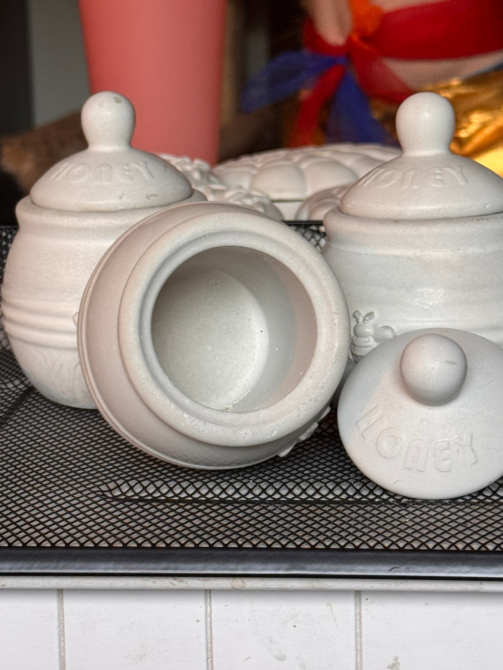 Honey Pot with Lid Paint Kit