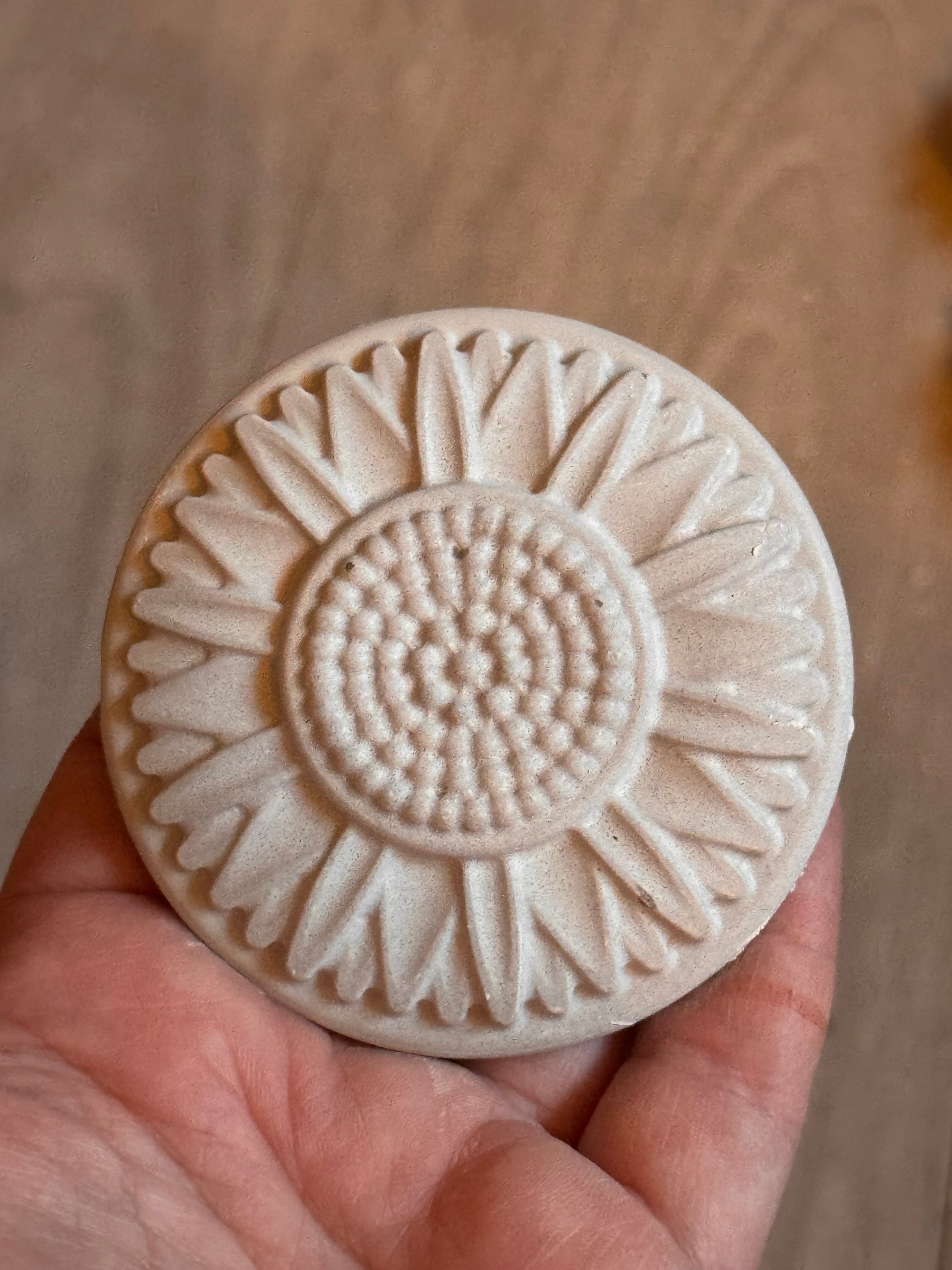 Sunflower disk painting kit